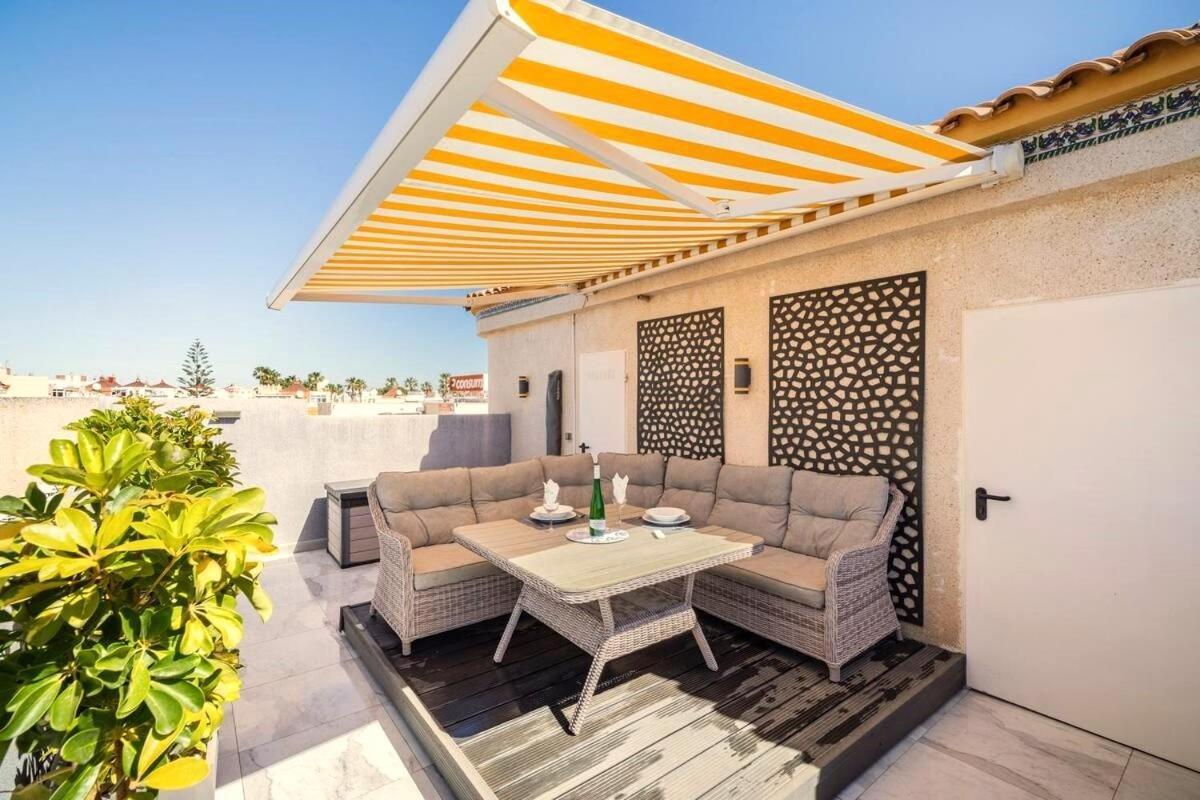 Апартаменты Penthouse Bellavista With Sea Views Торевьиа Экстерьер фото